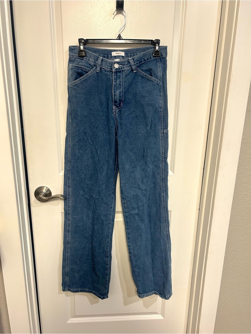 Forever 21 Women Relaxed Straight-Leg Jeans - Blue
